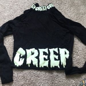 Creep sweater crop top